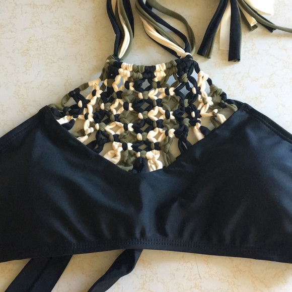 California Sunshine Other - Halter style bathing suit top